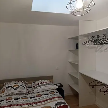 Lorient, Petite Maison De Ville. Lorient